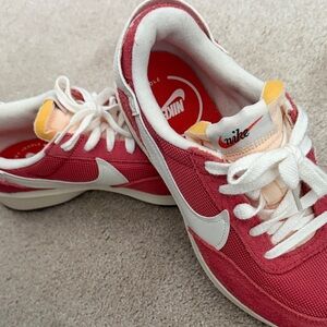 Nike Women's Pink and White Suede Sneakers